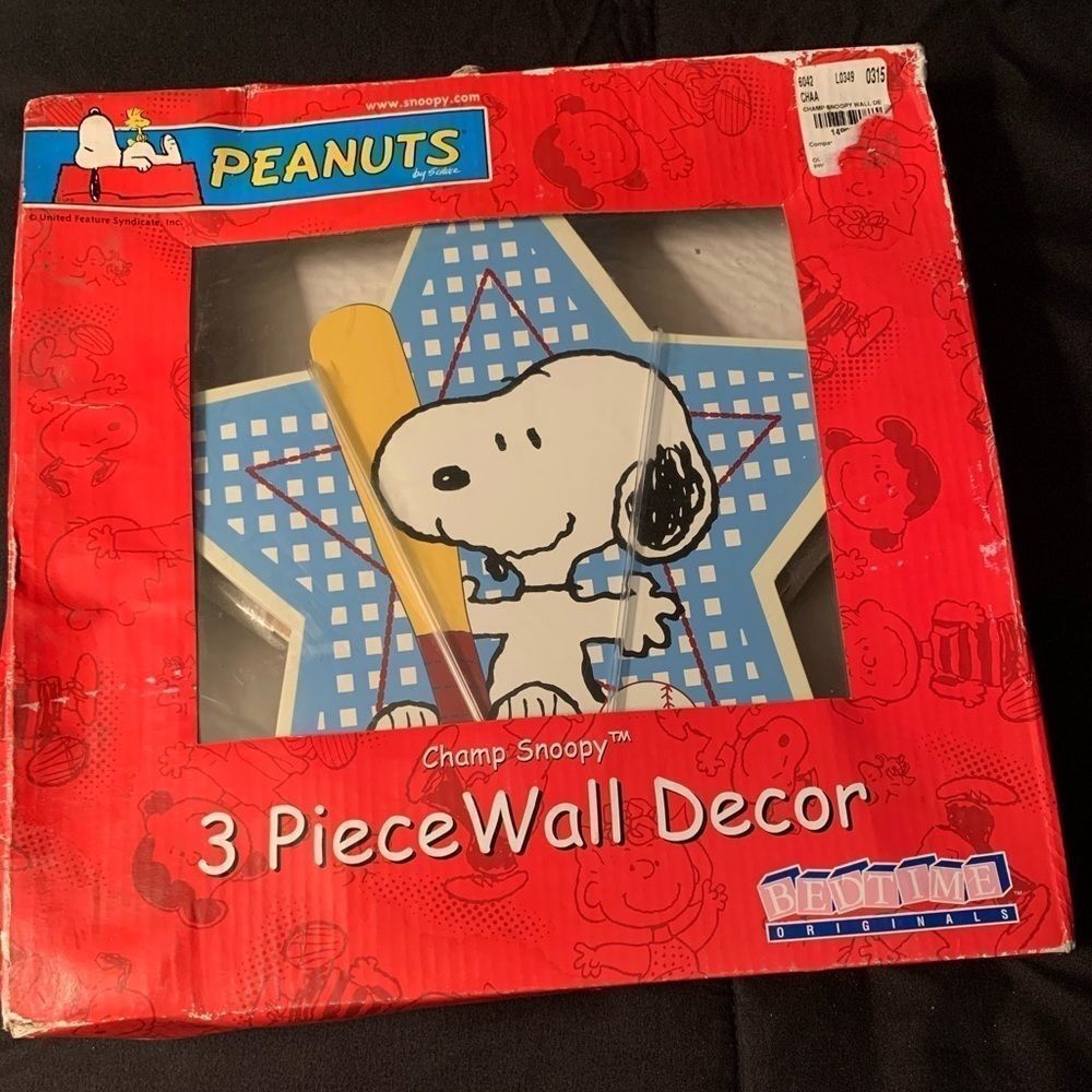 Lambs & Ivy Peanuts 3 Piece Snoopy Wall Decor
